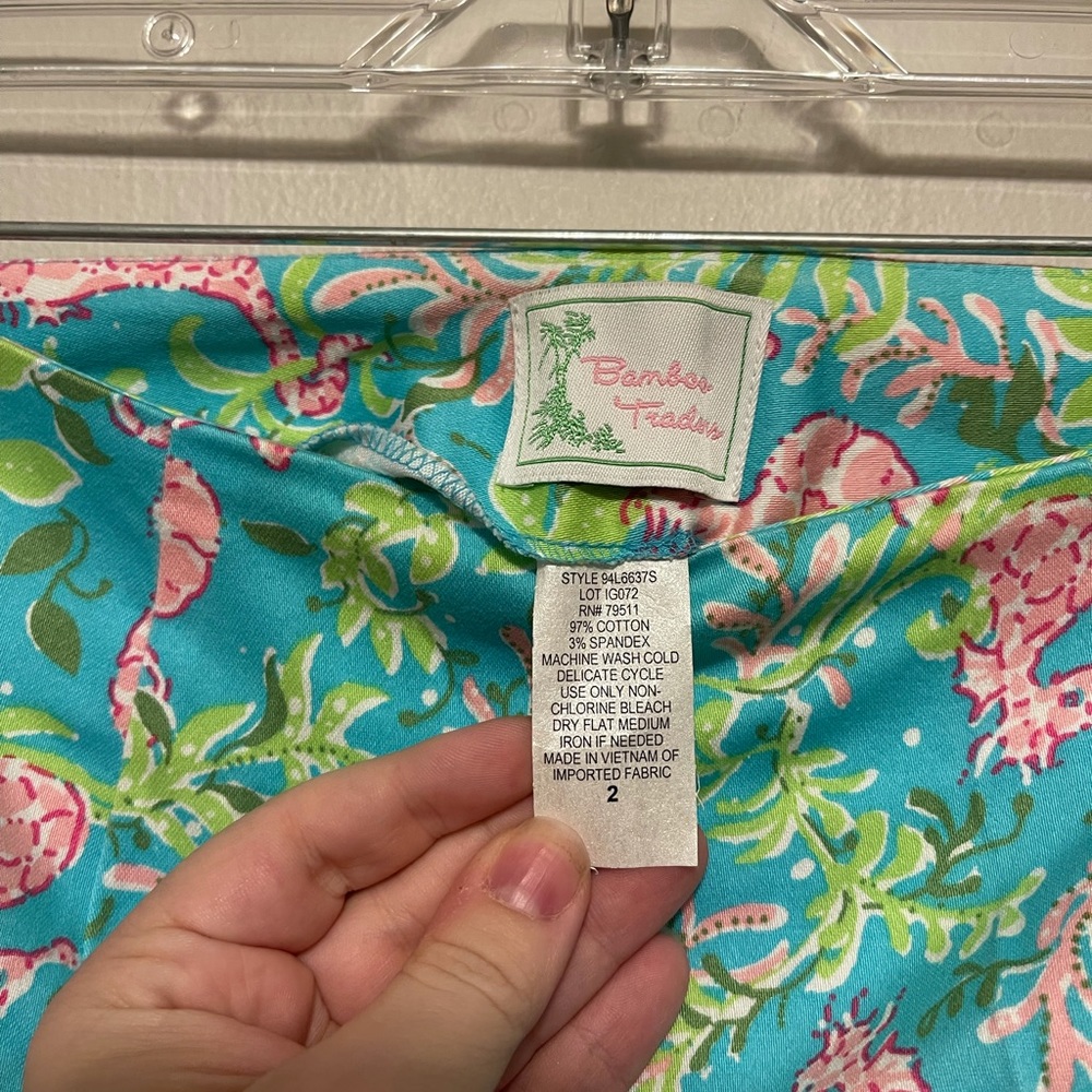 Bamboo Traders Capri Length Pants - Picture 6 of 6